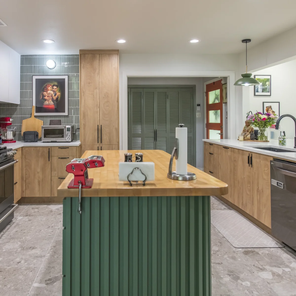 Retro-Inspired Vintage Kitchen Project